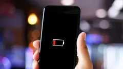 Akıllı Telefon Bataryasının Gizli Düşmanları: Şarjı Sular Seller Gibi Tüketen 5 Arka Plan Uygulaması